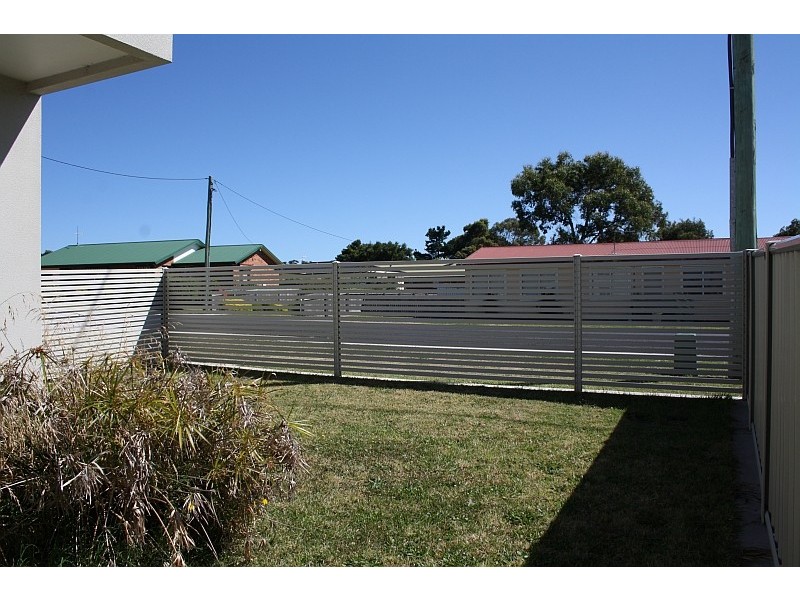 2/3 Arthur Street, Shearwater TAS 7307