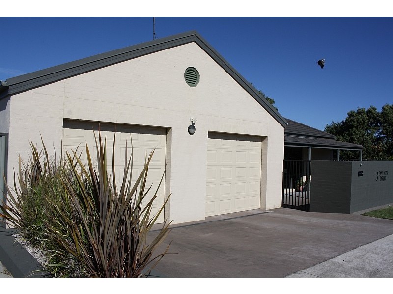 3 Damon Drive, Shearwater TAS 7307