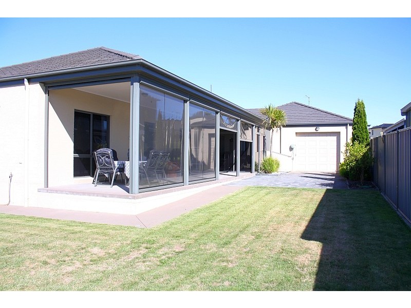3 Damon Drive, Shearwater TAS 7307