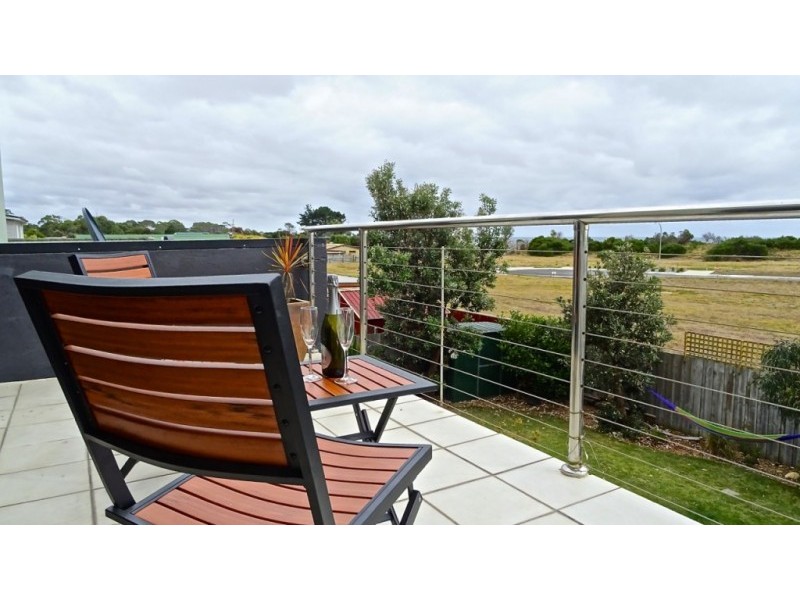 10 Lethborg Avenue, Turners Beach TAS 7315