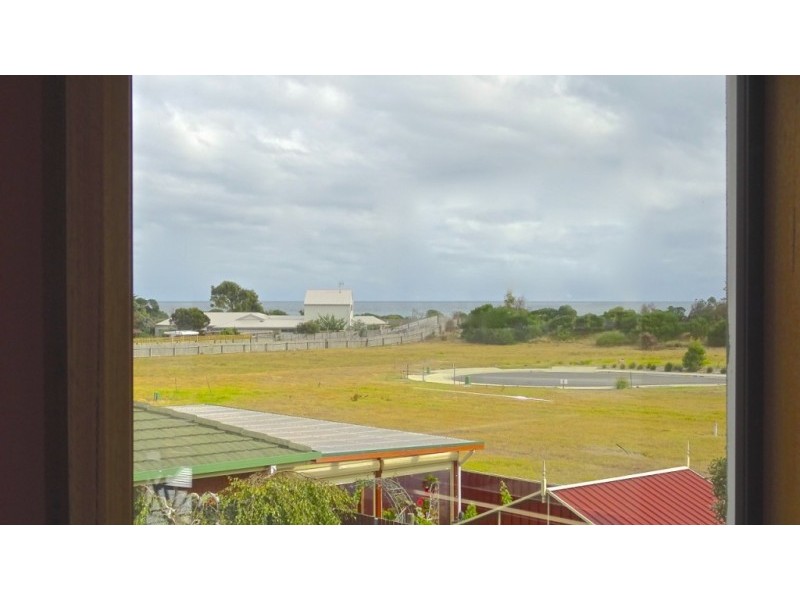 10 Lethborg Avenue, Turners Beach TAS 7315