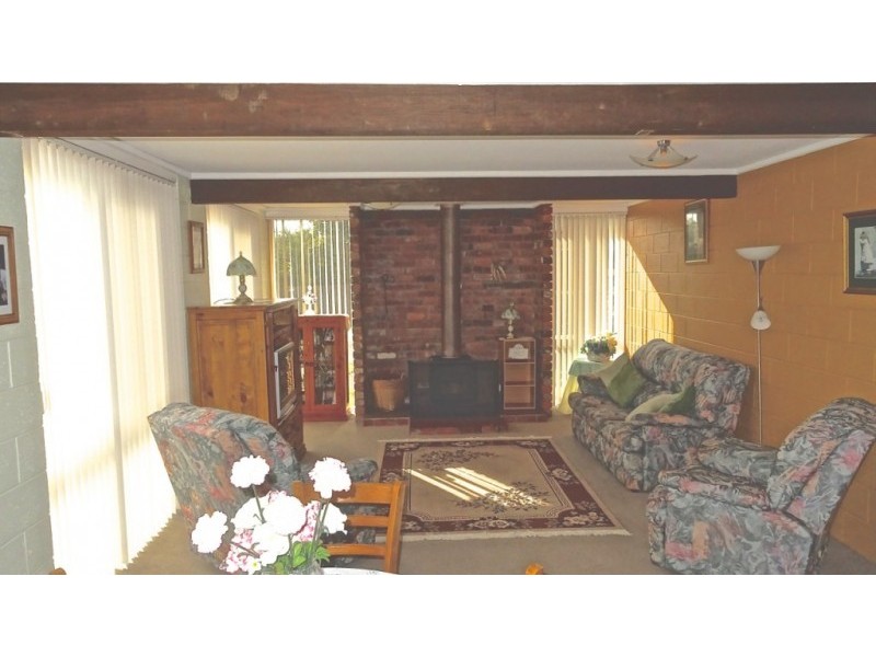 14 Glen Court, Devonport TAS 7310