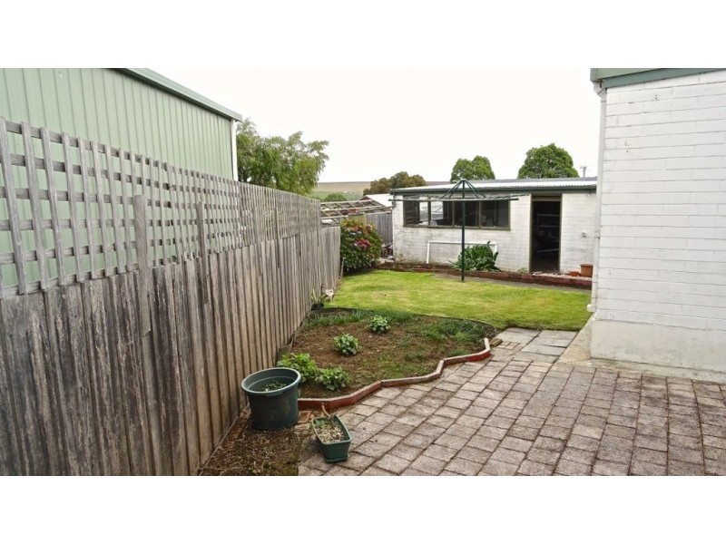 14 Glen Court, Devonport TAS 7310