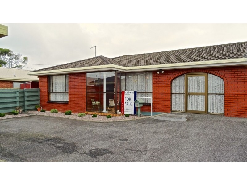 2/53 North Fenton Street, Devonport TAS 7310