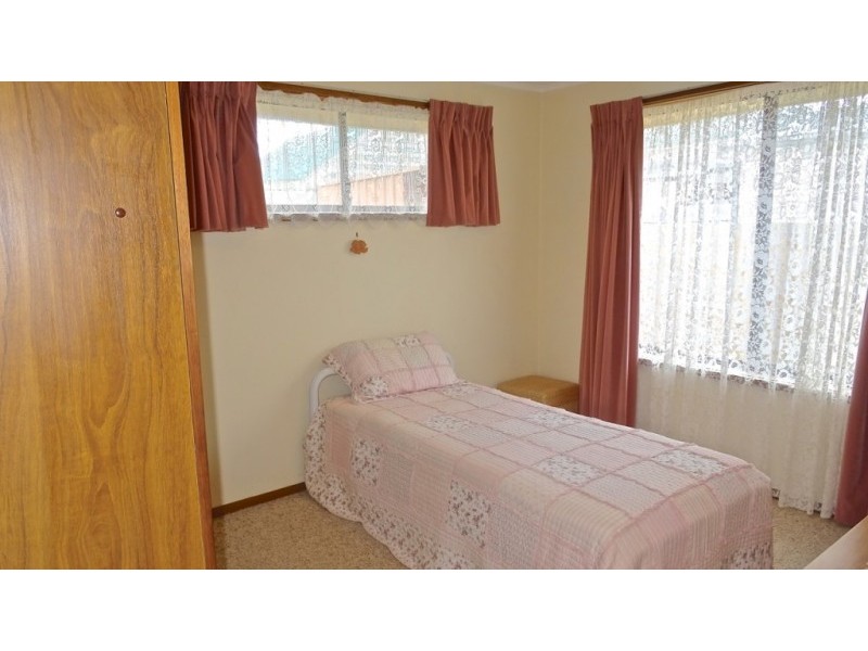 2/53 North Fenton Street, Devonport TAS 7310