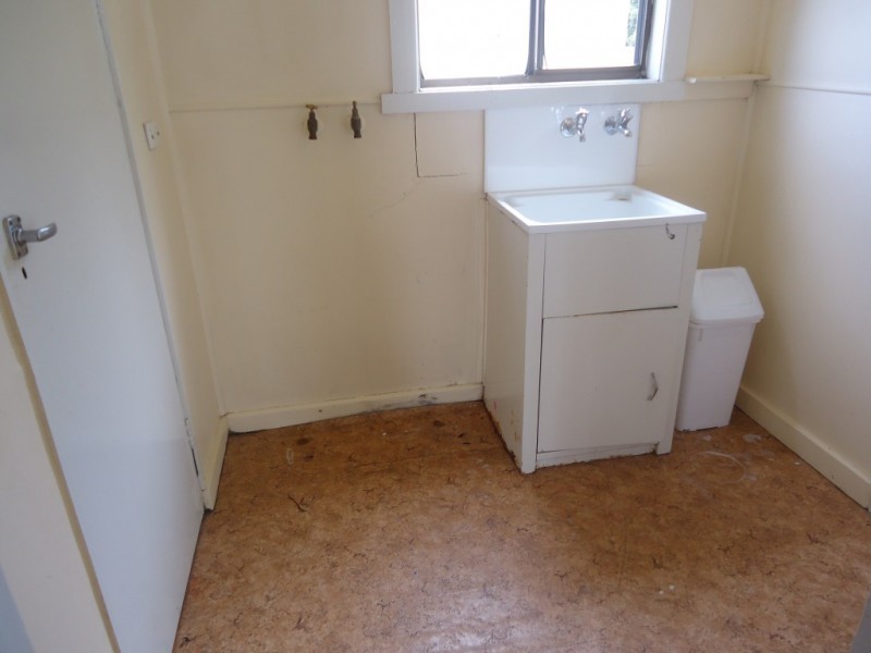 100 Wenvoe St, Devonport TAS 7310