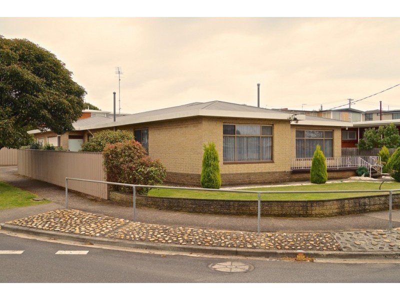 71 Nixon Street, Devonport TAS 7310