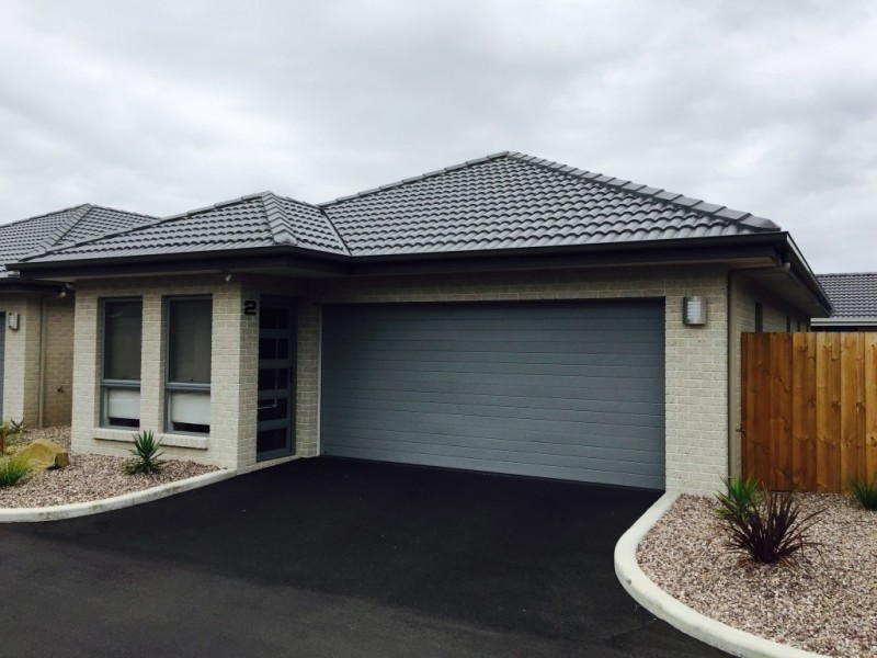 2/18 Gatenby Drive, Miandetta TAS 7310