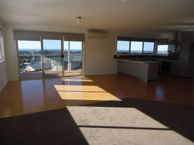 26 Leary Avenue, Stony Rise TAS 7310