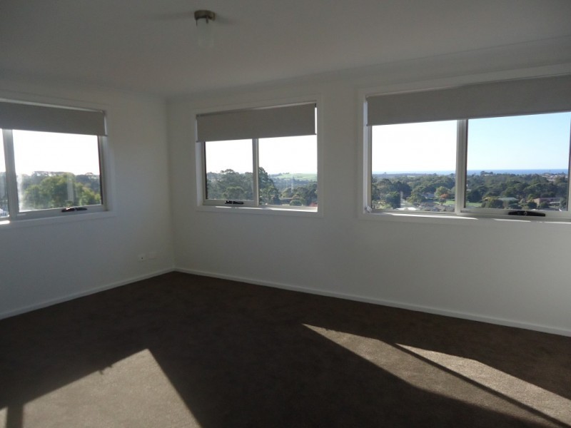 26 Leary Avenue, Stony Rise TAS 7310