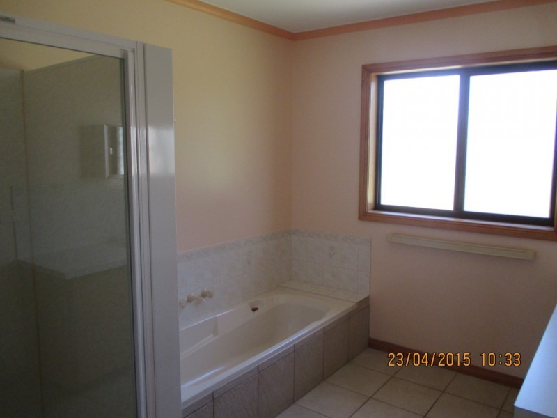 383 Squeaking Point Road, Squeaking Point TAS 7307