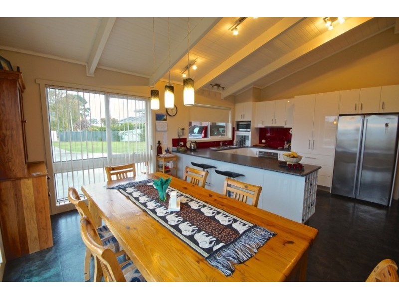 18 Nathan Court, East Devonport TAS 7310