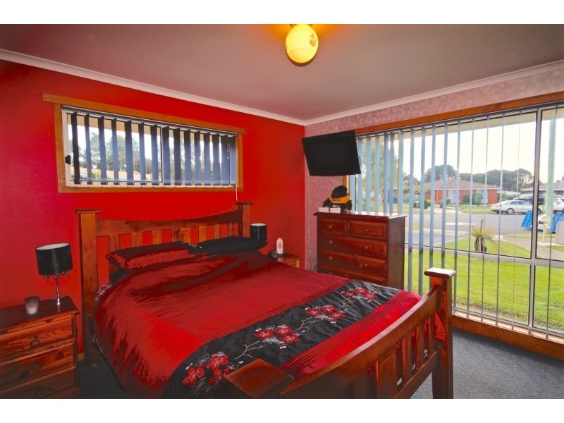 6 Berkeley Court, Miandetta TAS 7310