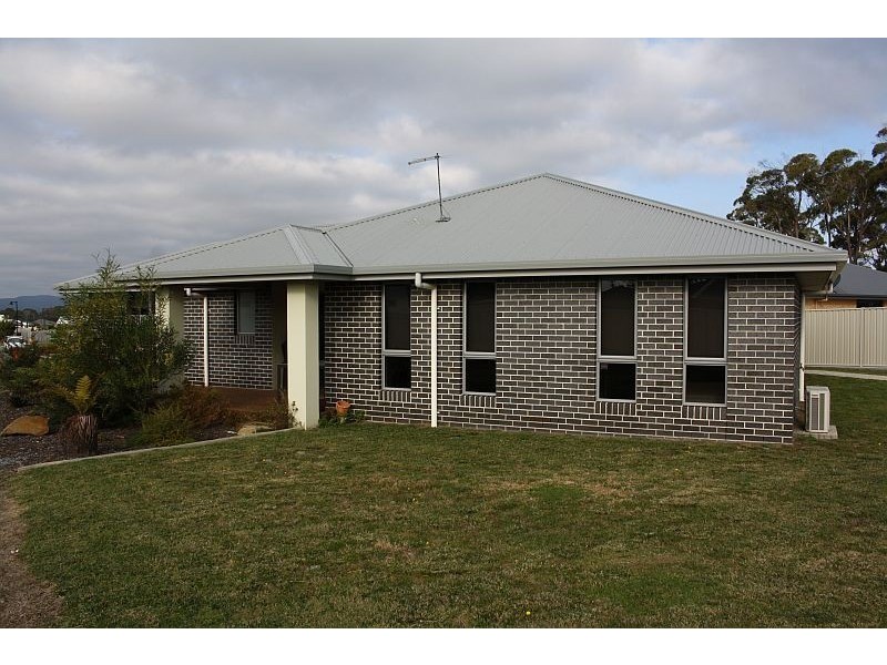 6 Harmony Close, Shearwater TAS 7307
