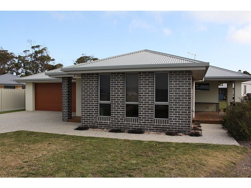 6 Harmony Close, Shearwater TAS 7307