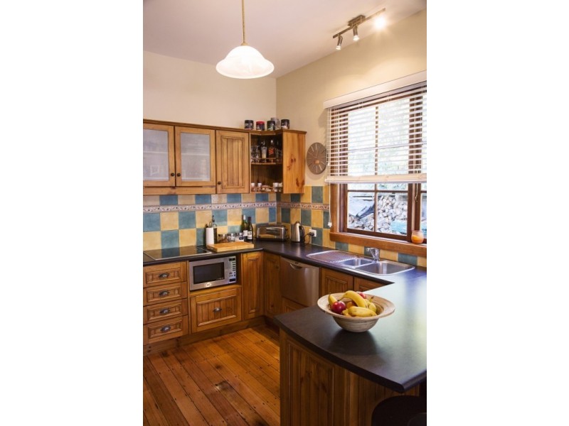 50 Macfie Street, Devonport TAS 7310