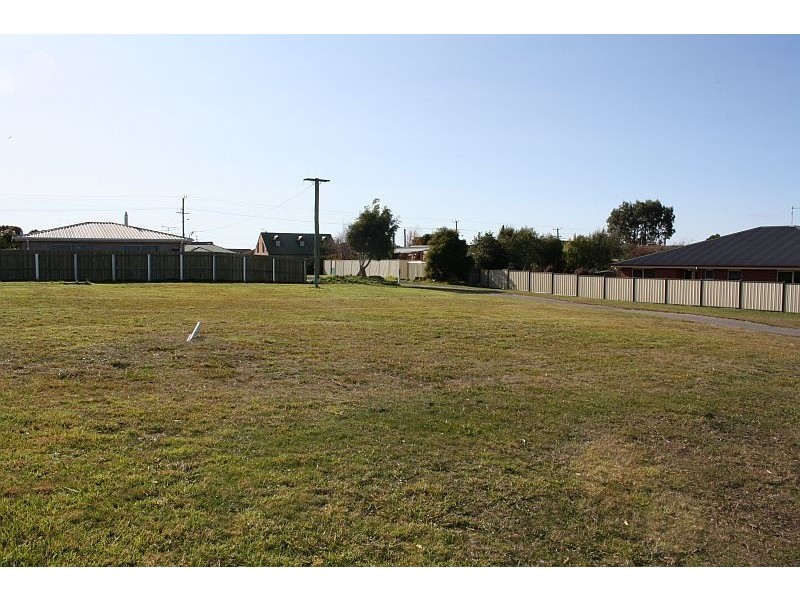 13 Haven Drive, Shearwater TAS 7307