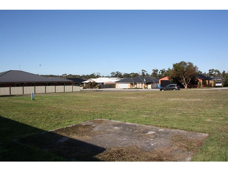 13 Haven Drive, Shearwater TAS 7307