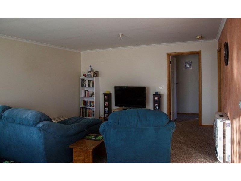 2/111 George Street, Devonport TAS 7310