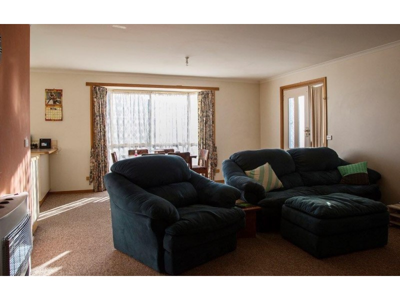 2/111 George Street, Devonport TAS 7310