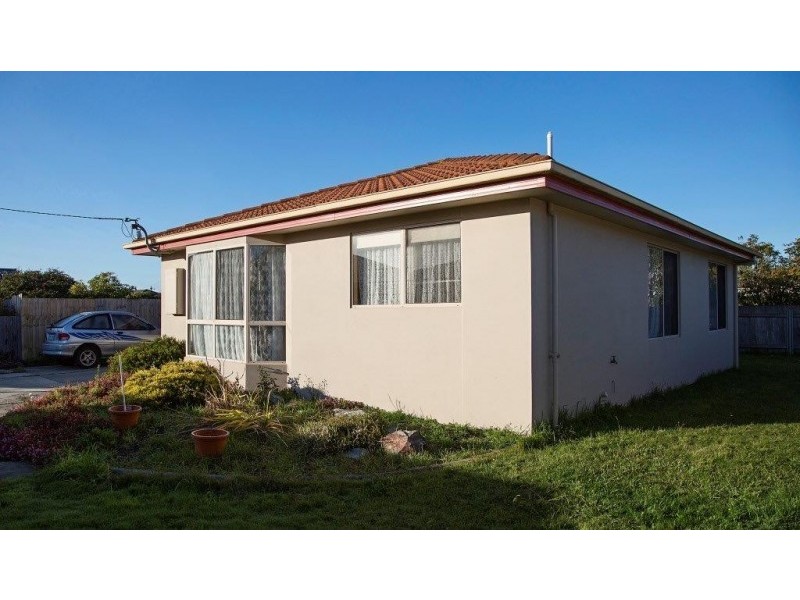 2/111 George Street, Devonport TAS 7310