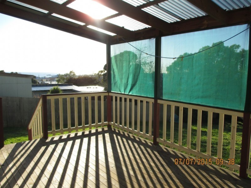 25 Hiller Street, Devonport TAS 7310