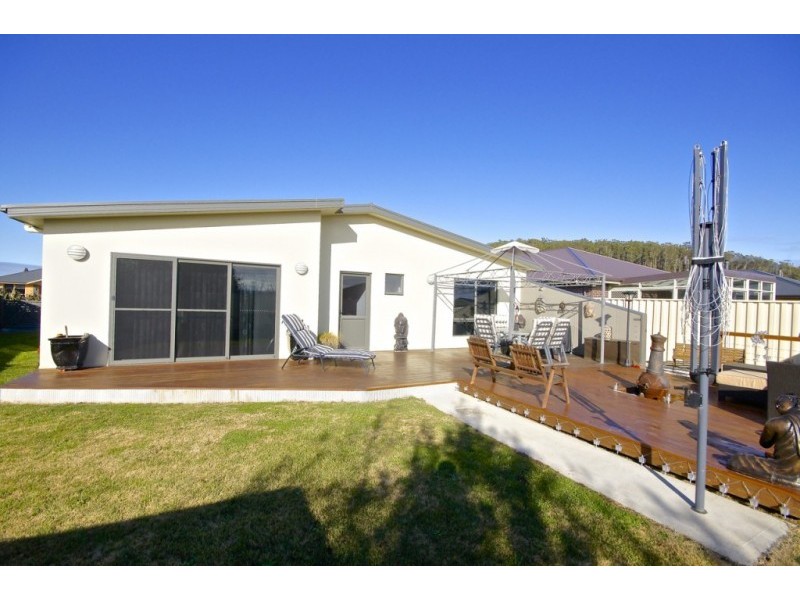 2 Explorer Drive, Turners Beach TAS 7315