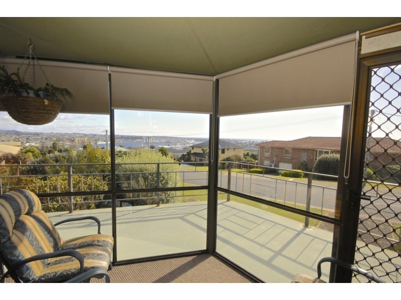154 Caroline Street, East Devonport TAS 7310