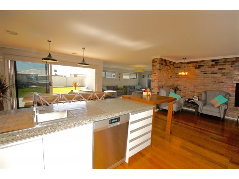 14 Explorer Drive, Turners Beach TAS 7315