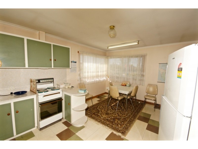 11 Highview Crescent, Devonport TAS 7310