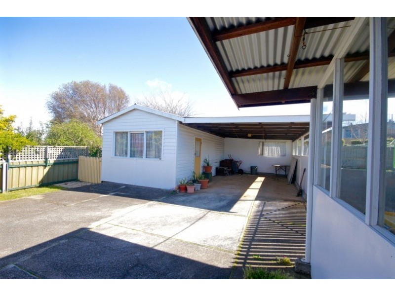 11 Highview Crescent, Devonport TAS 7310