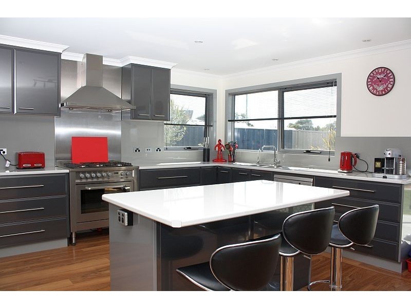 13 Arthur Street, Shearwater TAS 7307