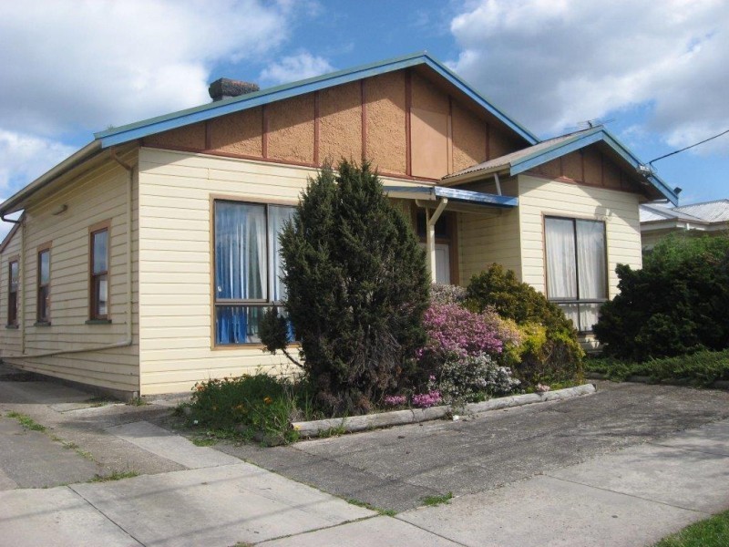 77 Oldaker Street, Devonport TAS 7310