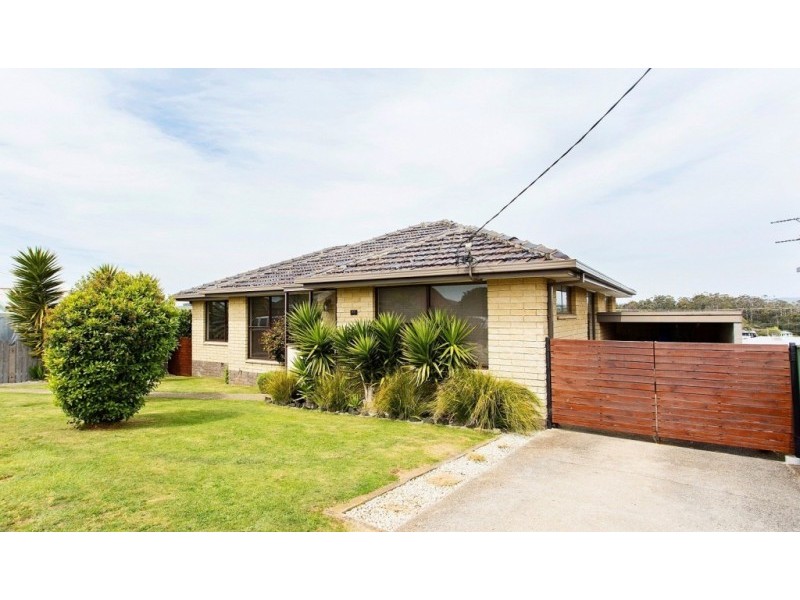 77 Upper Maud Street, West Ulverstone TAS 7315