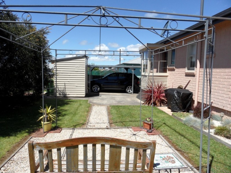 14 Holyman Street, Devonport TAS 7310