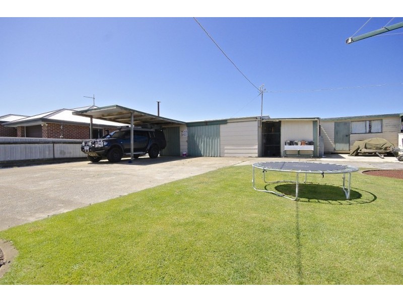 39 James Street, Latrobe TAS 7307