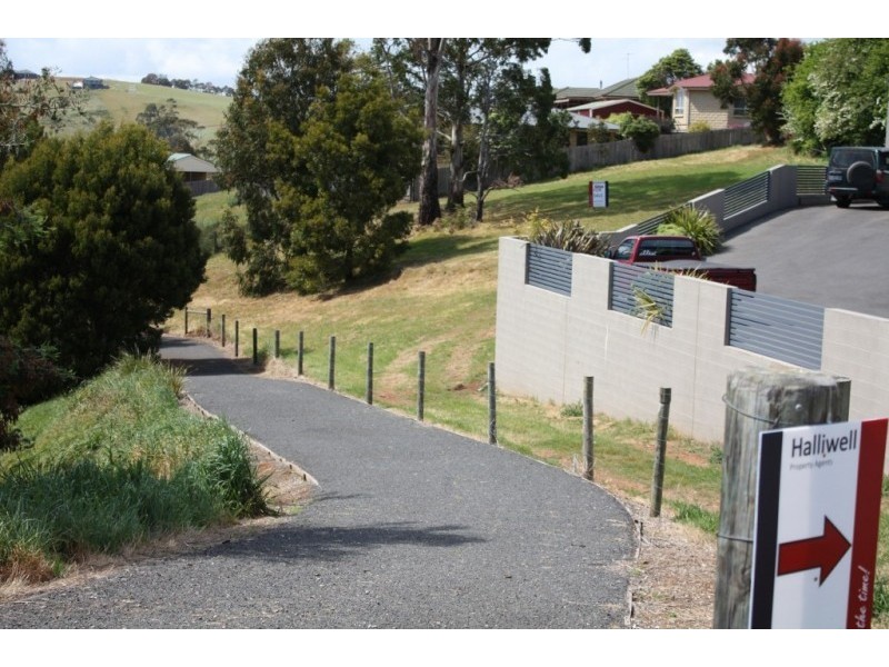 10 Langslow Drive, Miandetta TAS 7310