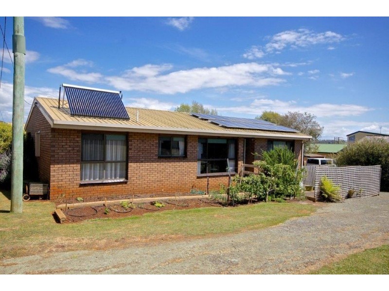 3/94 Stewart Street, Devonport TAS 7310