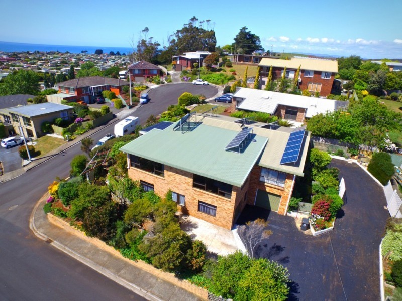 8 Cliffden Court, East Devonport TAS 7310