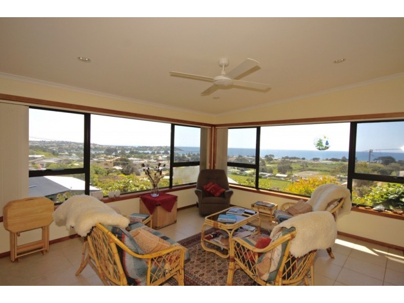 8 Cliffden Court, East Devonport TAS 7310