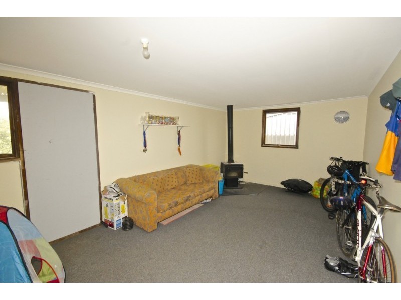 7 College Court, Devonport TAS 7310