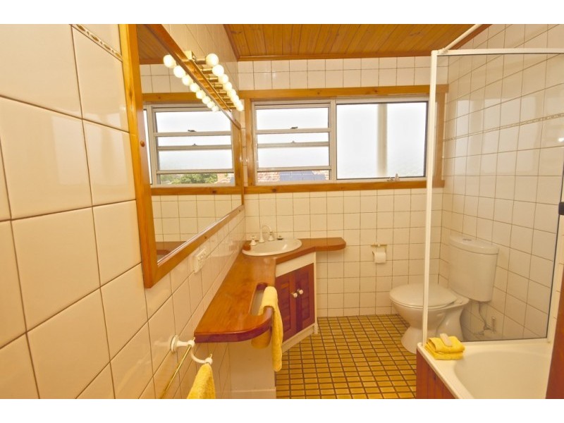 56 Hiller Street, Devonport TAS 7310
