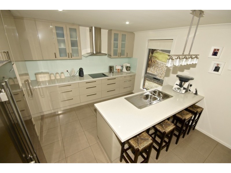 25 Washington Drive, Stony Rise TAS 7310