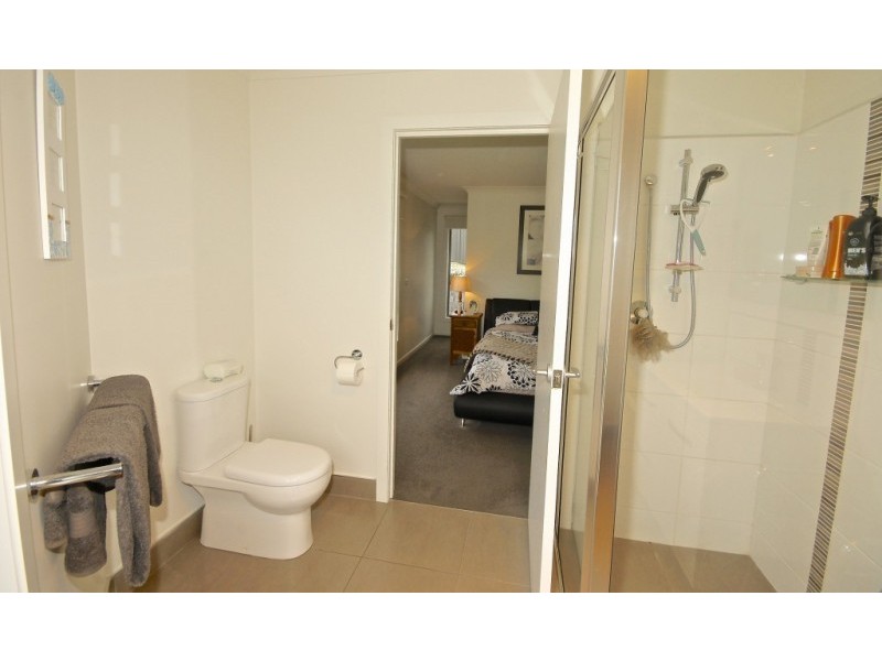 25 Washington Drive, Stony Rise TAS 7310