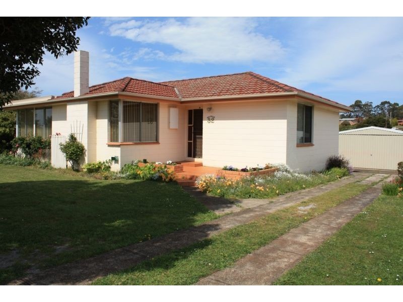 32 Chichester Drive, Devonport TAS 7310