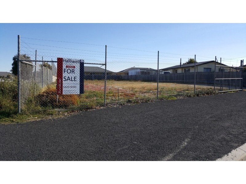 8 Club Drive, Shearwater TAS 7307
