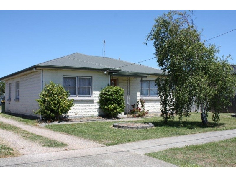 99 James Street, Devonport TAS 7310