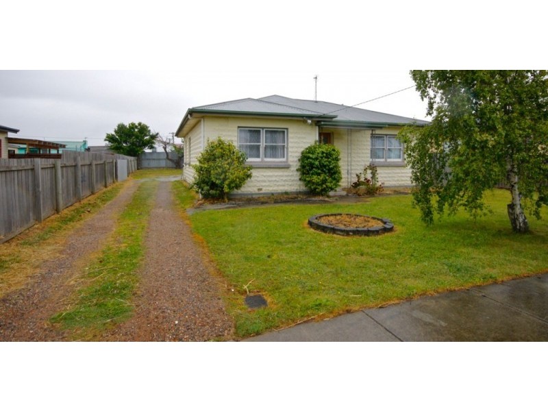 99 James Street, Devonport TAS 7310