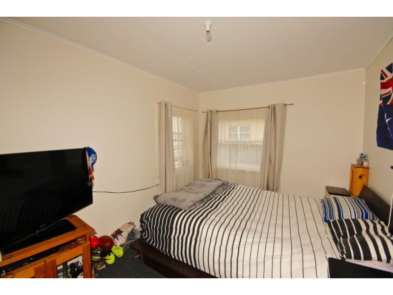 99 James Street, Devonport TAS 7310