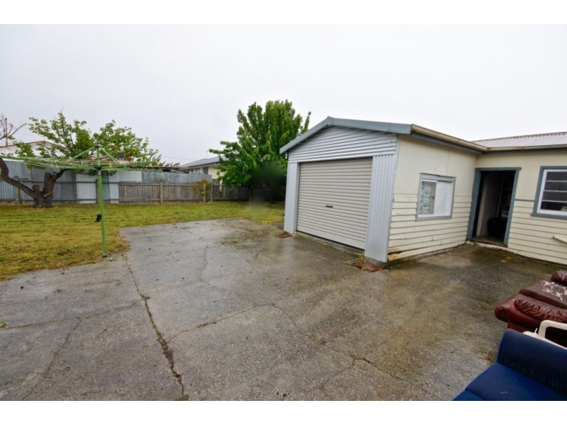 99 James Street, Devonport TAS 7310